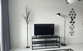 New Modern Apartment